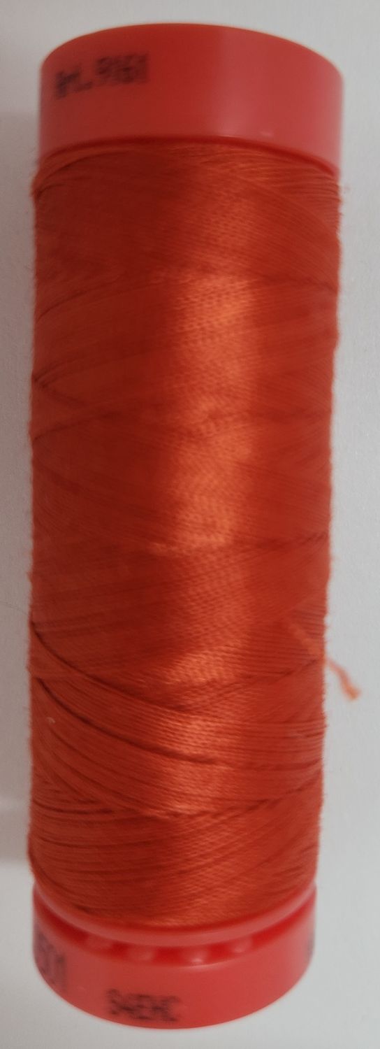 Mettler Sew All 150m Polyester Thread Colour 0501