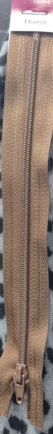 Dress Zip - 18cm Mid Brown