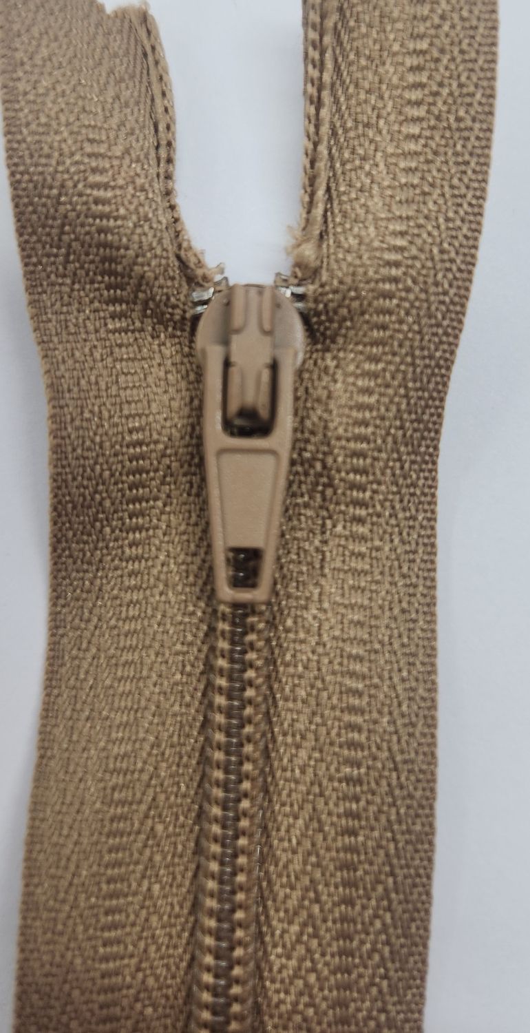 Dress Zip - 50cm Light Brown