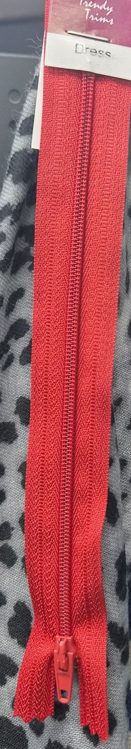 Dress Zip - Mid Red 18cm