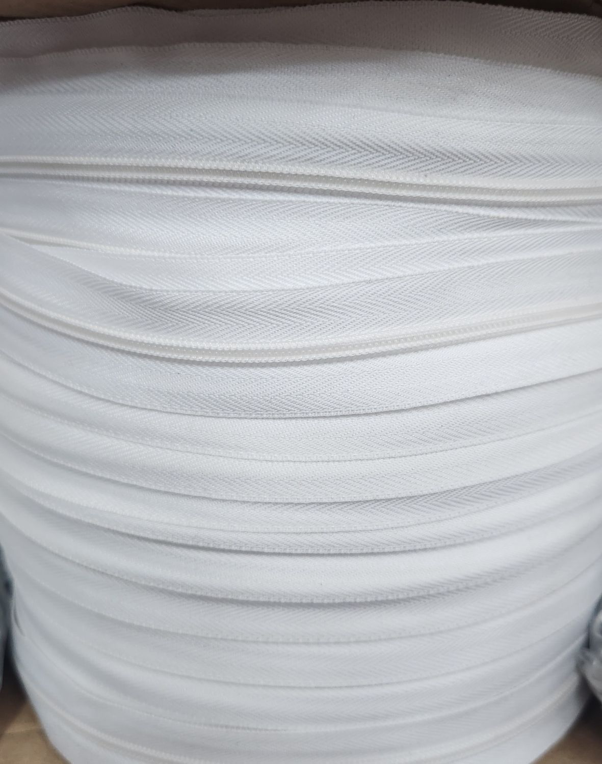 Zip - Continuous White 4.5mm Bulk Per Metre