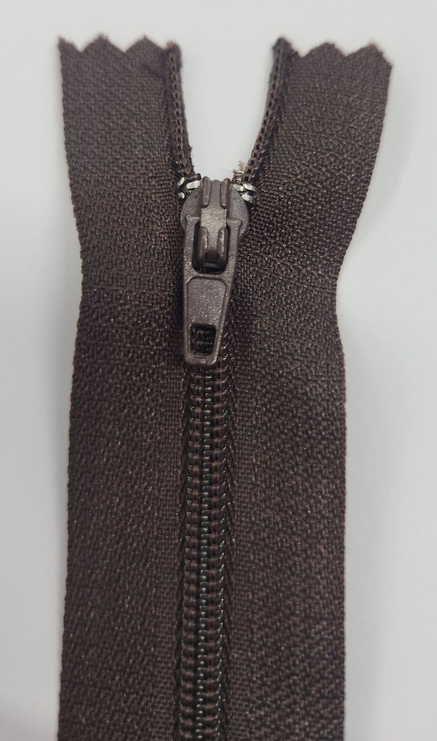 Dress Zip - Dark Brown 25cm