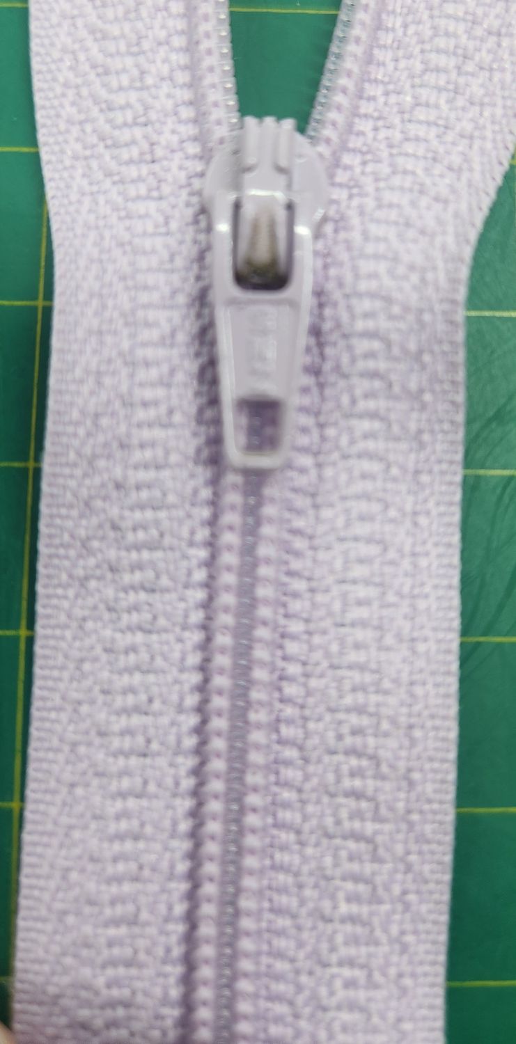 Nylon Zip Lilac 50cm