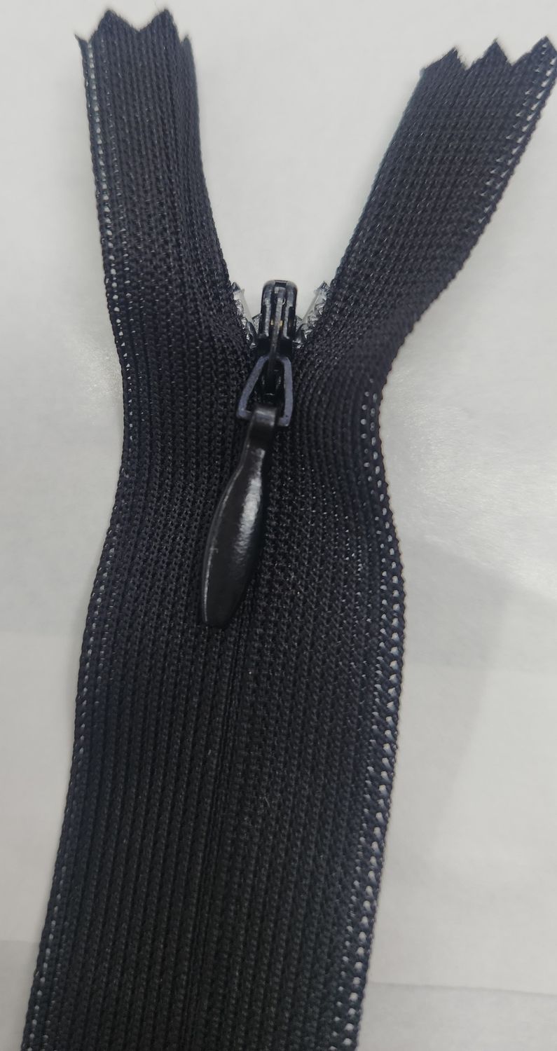 Invisible Zip 30-35cm Black