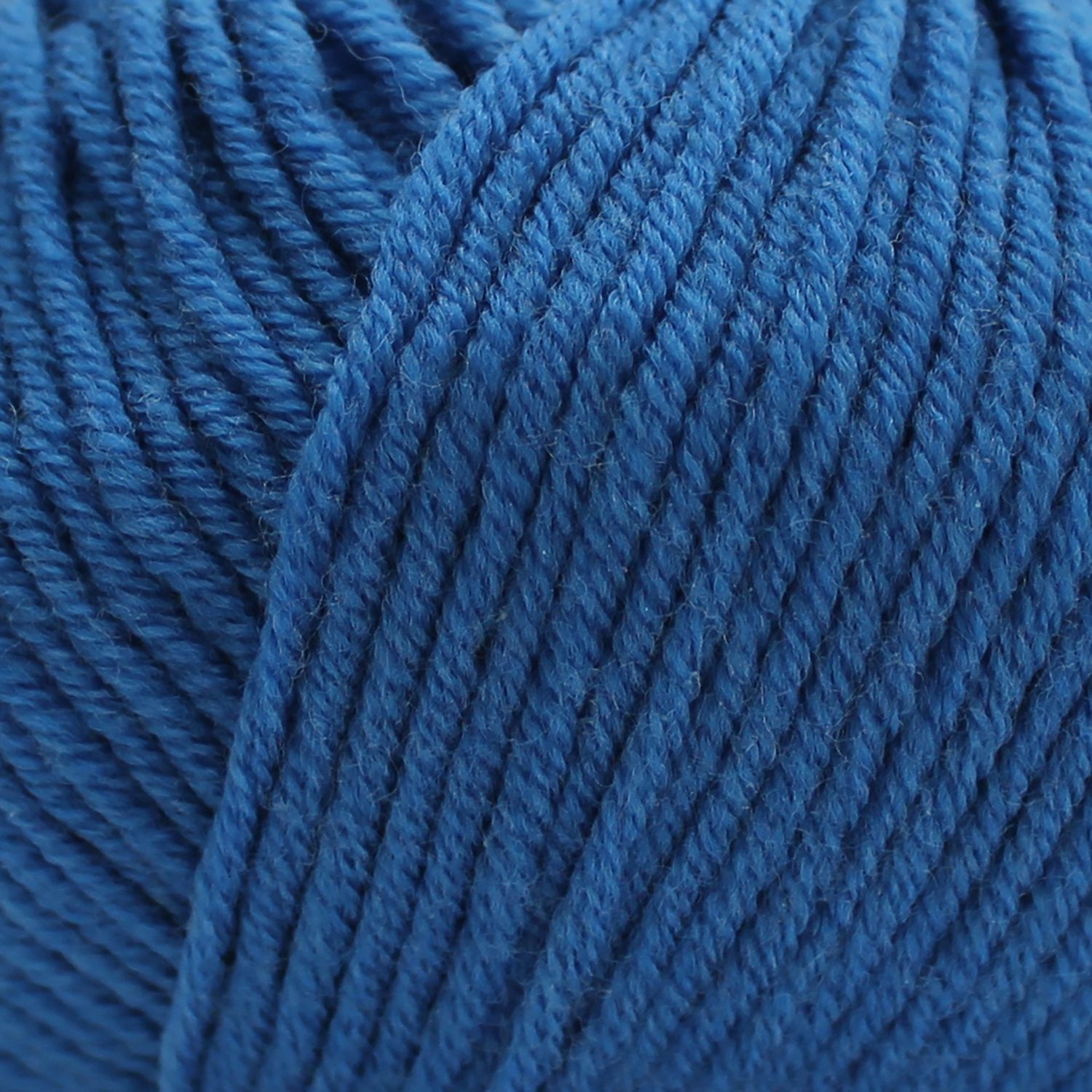 Broadway DK 8ply Italian Merino 50g 105m Colour 707 Ocean
