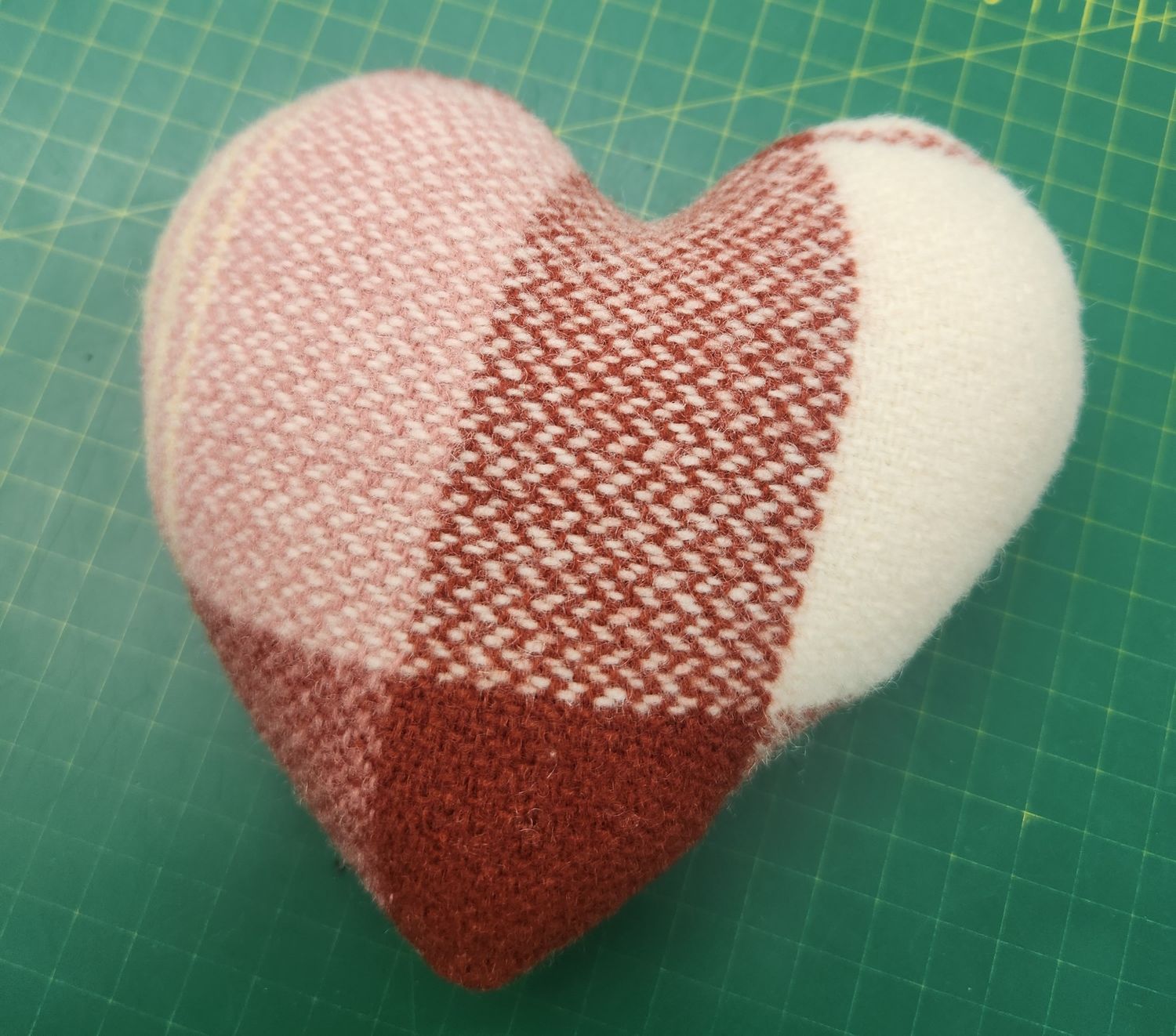 Wool Emotional Support Heart - Reds