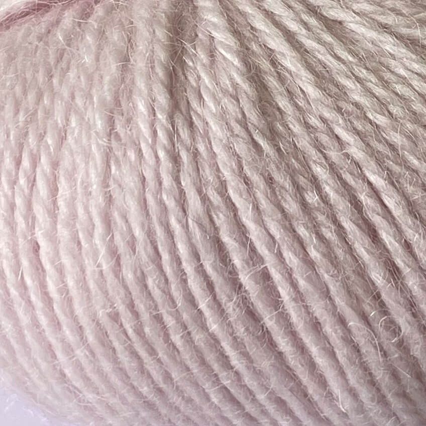 Crucci Aella 8ply Alpaca/Merino Blend 50g 100m - Colour Grace