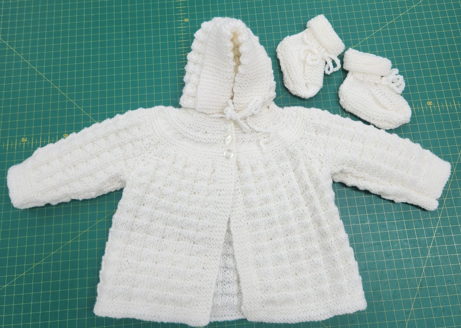Hoodie &amp; Bootees - Newborn to 3 Months - 100% Baby Merino - Creamy White