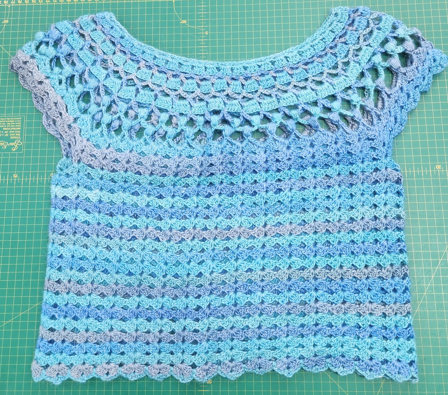 Adult Crochet Acrylic Top - Approx Size 12