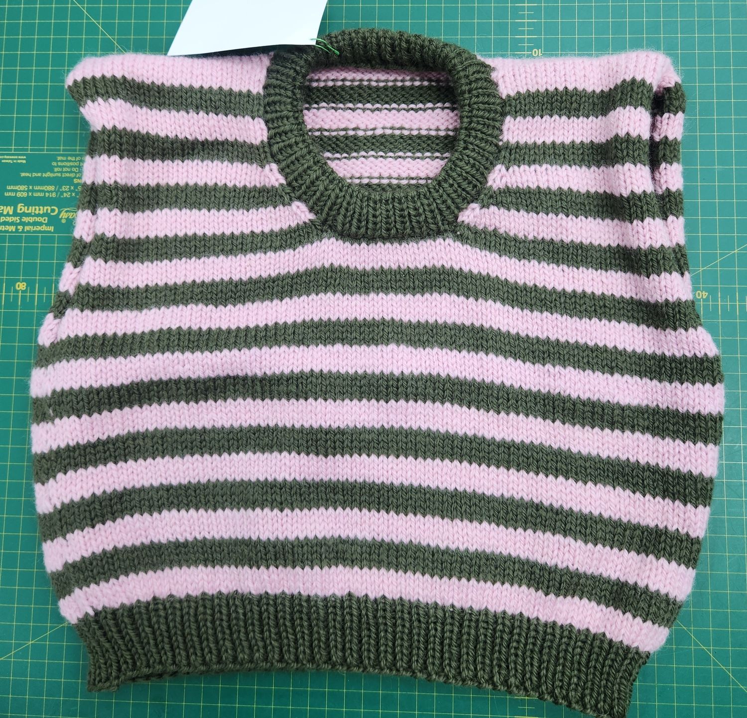Striped Vest - Size 2-3Yrs - 100% Wool Green &amp; Pink