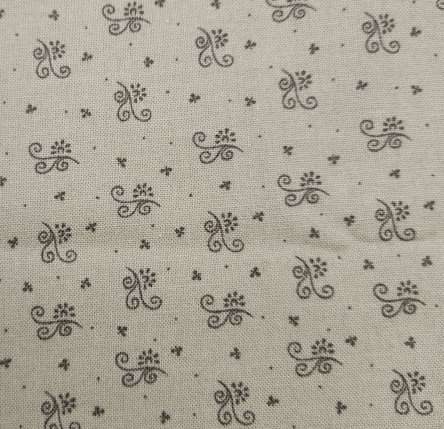 Fabric Remnant - 100% Cotton Light Brown with Swirls Width 1.1mtrs Length 1.1m Total