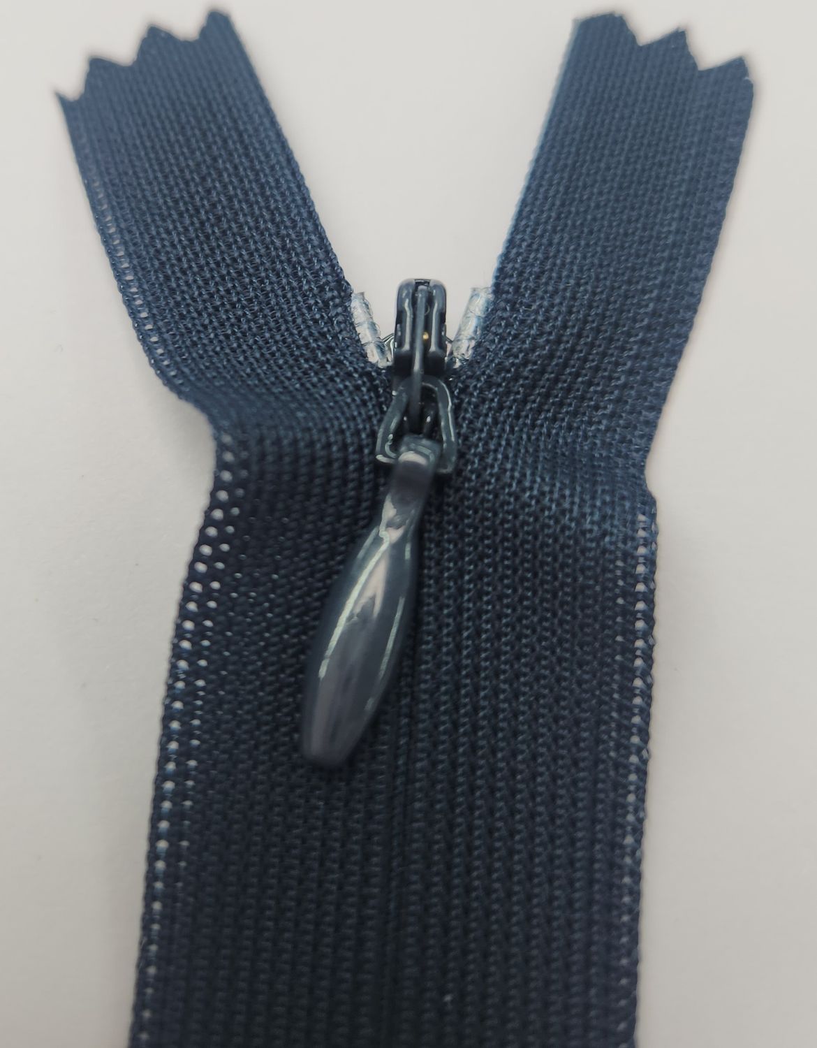 Invisible Zip 55cm Navy