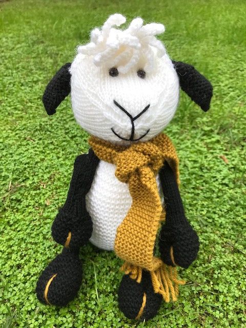 Eunice the Sheep Knitting Pattern