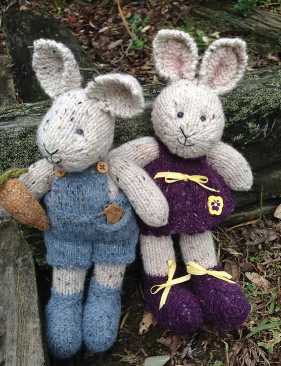 Peter and Pansy Knitting Pattern