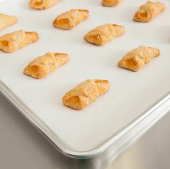Paper Silicone Baking Sheets 450mm x 750mm (10 sheets)