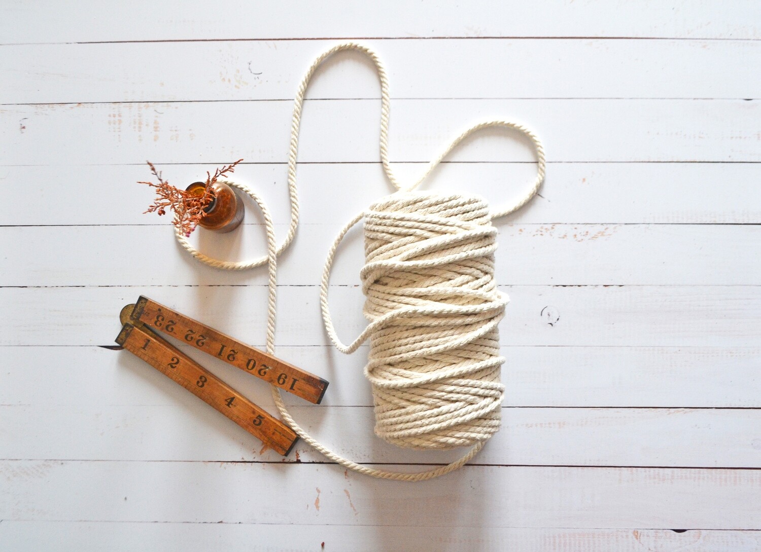 Macrame Luxury 100% Cotton Twine 3Ply-Natural 4mm x 500g(ea) Macrame Luxury 100% Cotton Twine 3Ply-Natural 4mm x 500g(ea)