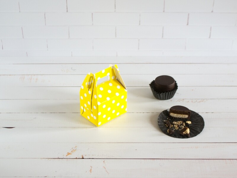 Mini Party Box 70 x 50 x 50 mm White Dot on Yellow (ea)