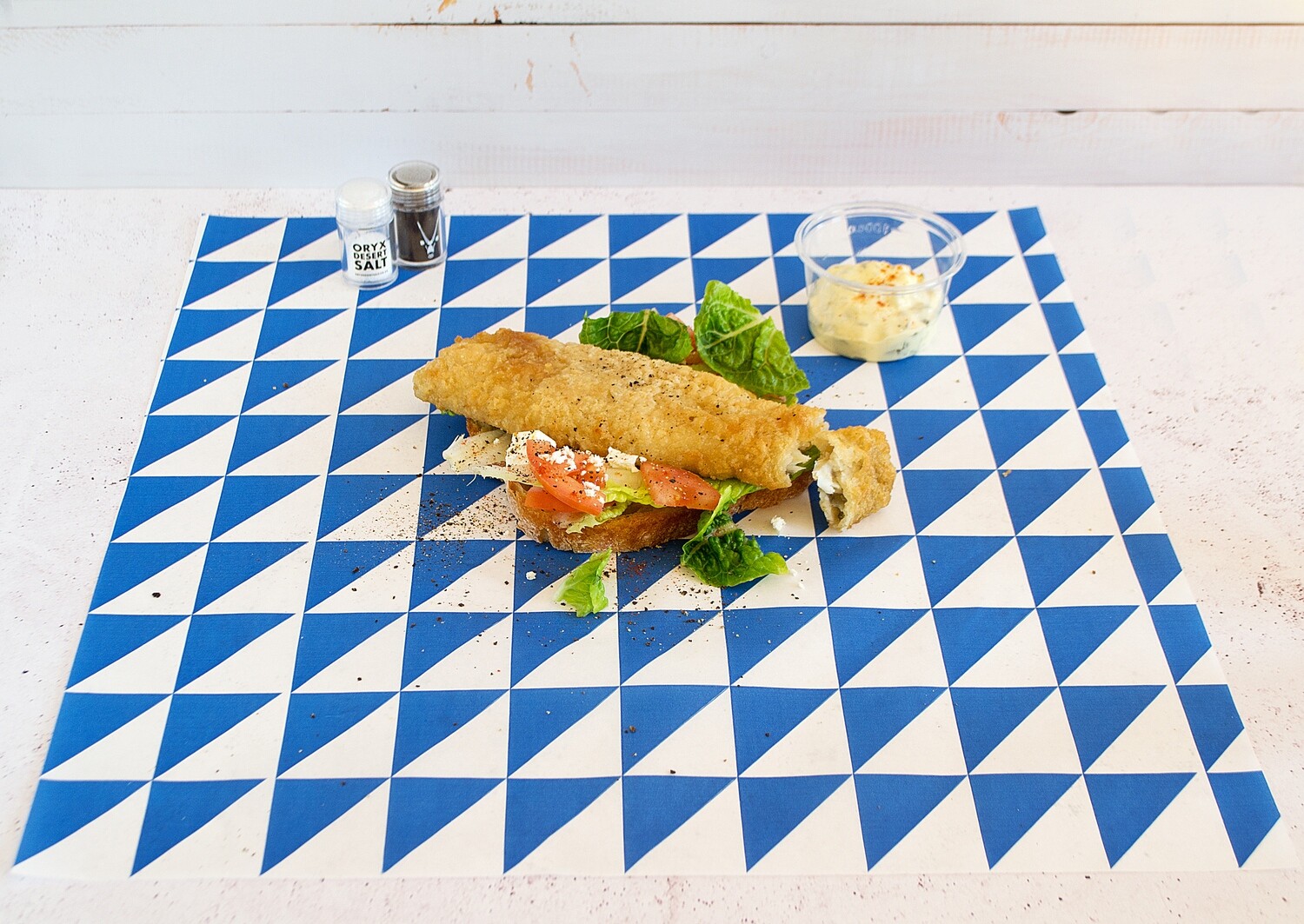 Grease Proof Reams - Blue Triangles 420 x 420 mm (100 sheets)