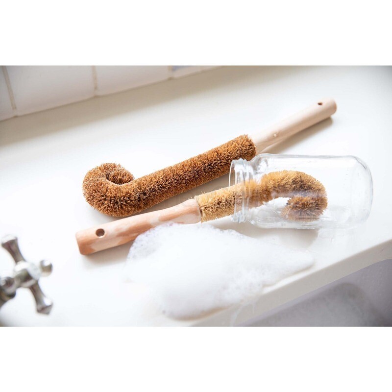 Natural Elements Coconut Fibre Bottle Brush