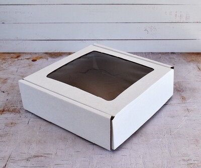 Corrugated Cake Box Window Tuck In White Med 21 x 21 x 6 cm (ea)