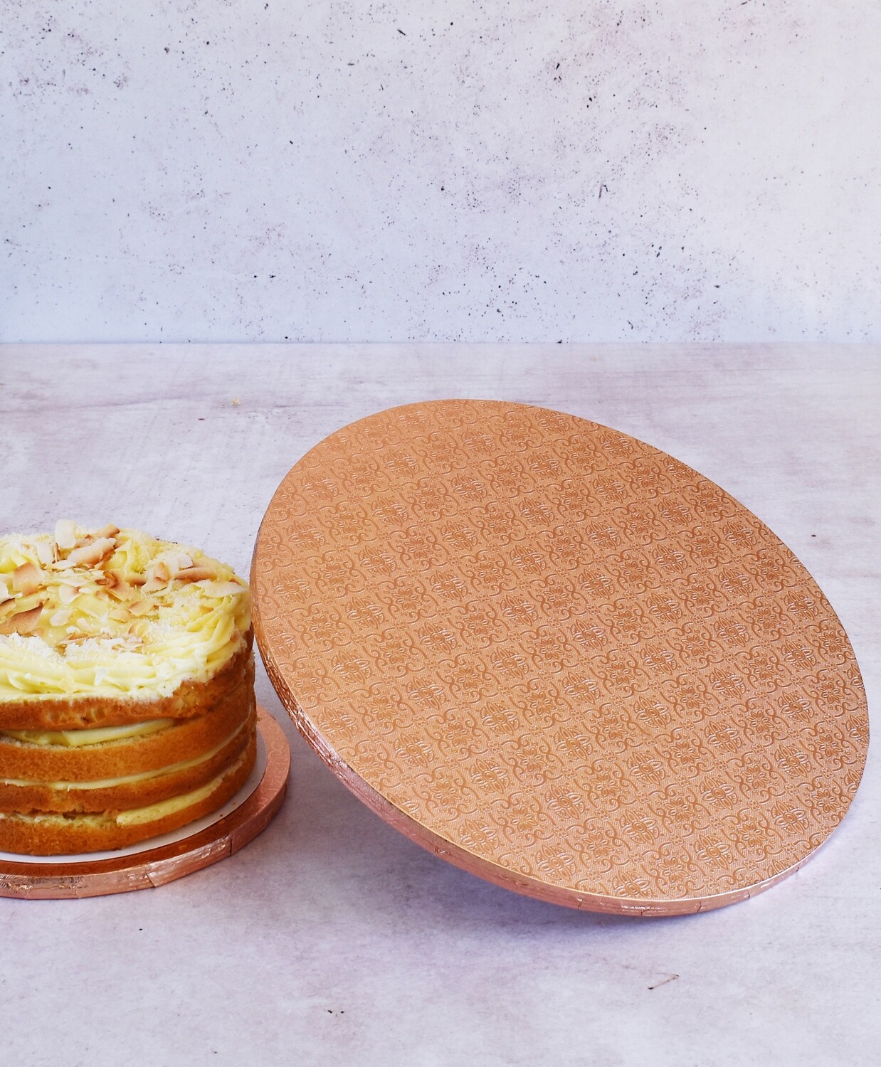 Cake Board Embossed Rose Gold Round 12&quot; Thick (ea)