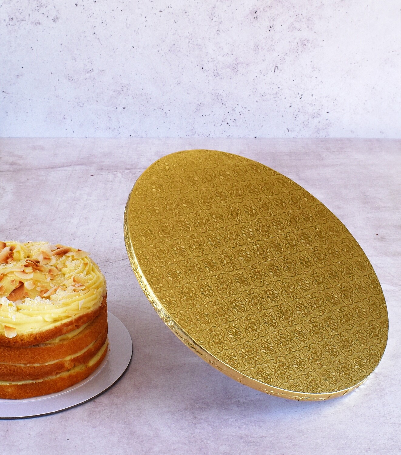 Cake Board Embossed Gold Round 12&quot; Thick (ea)