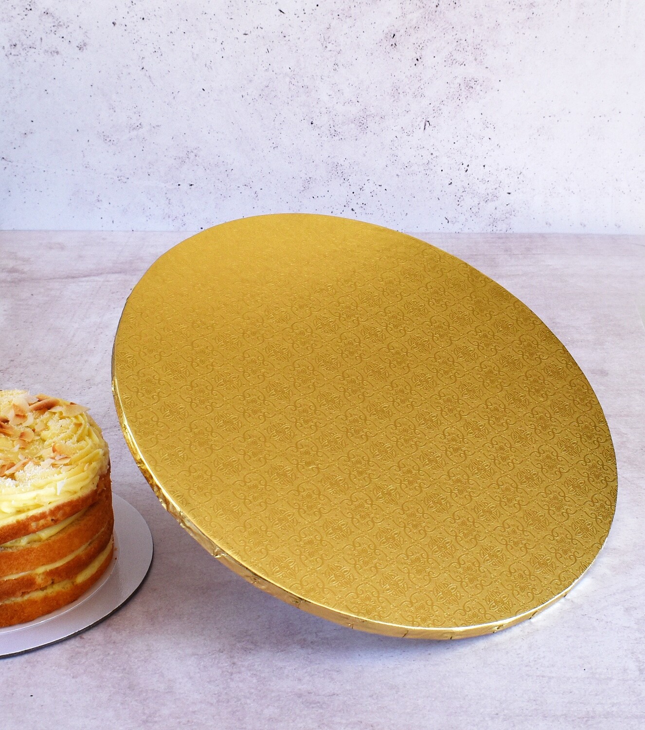 Cake Board Embossed Gold Round 14&quot; Thick (ea)