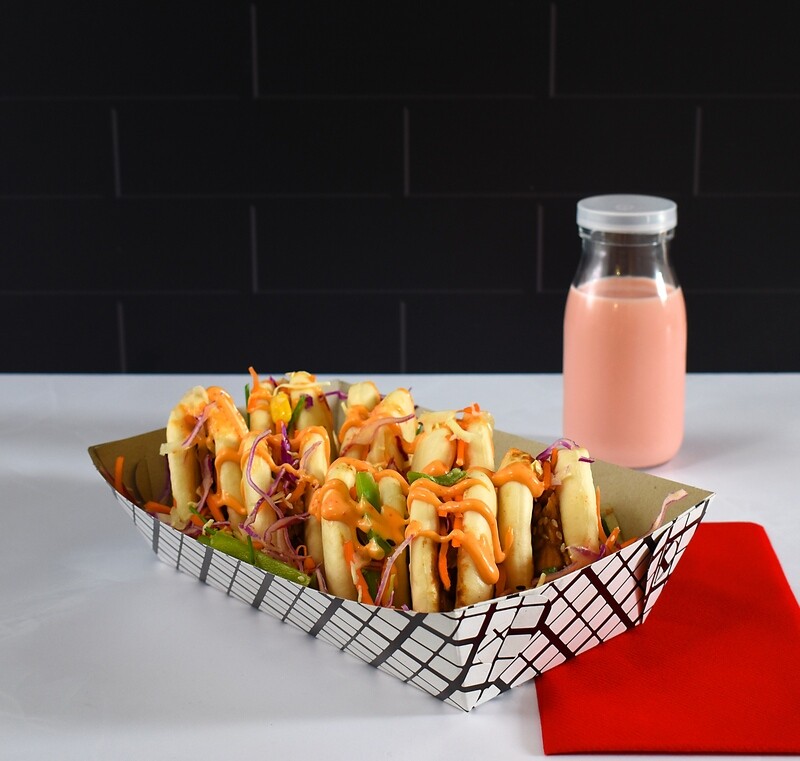 Box Food Tray Burger &amp; Chips Black Check (ea)