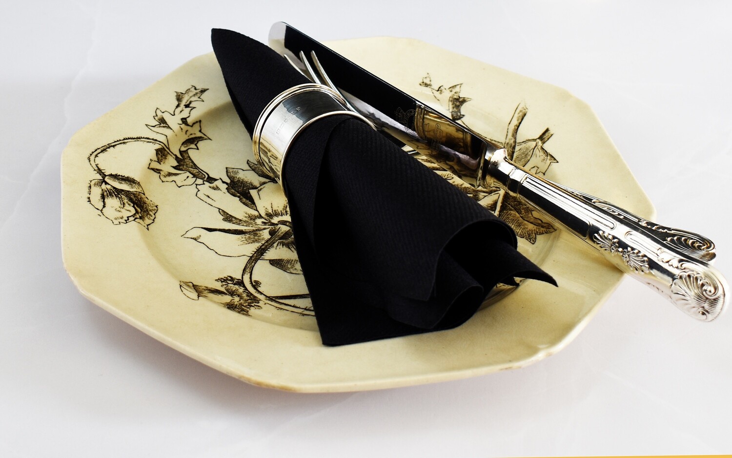 Napkins Airlaid Slimcut Black 20 x 40 cm (Qty 50)