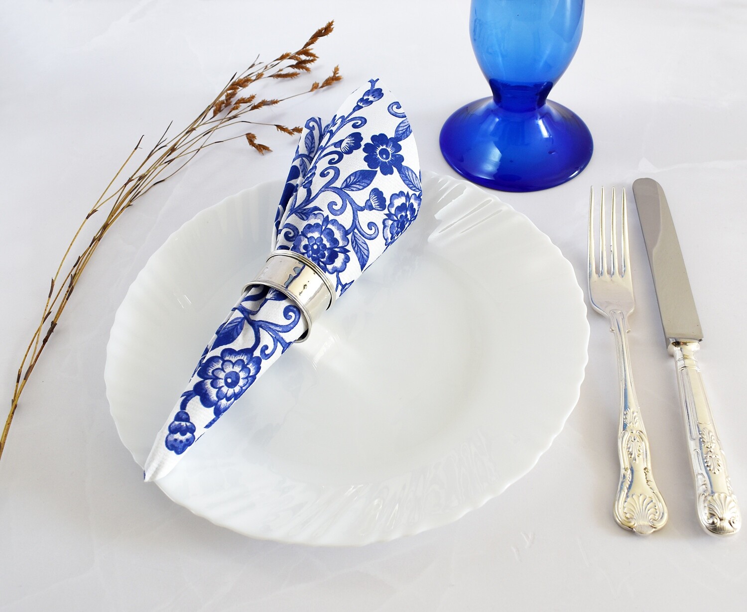 Napkins Airlaid Grande Delft Floral 40 x 40cm (Qty 50)