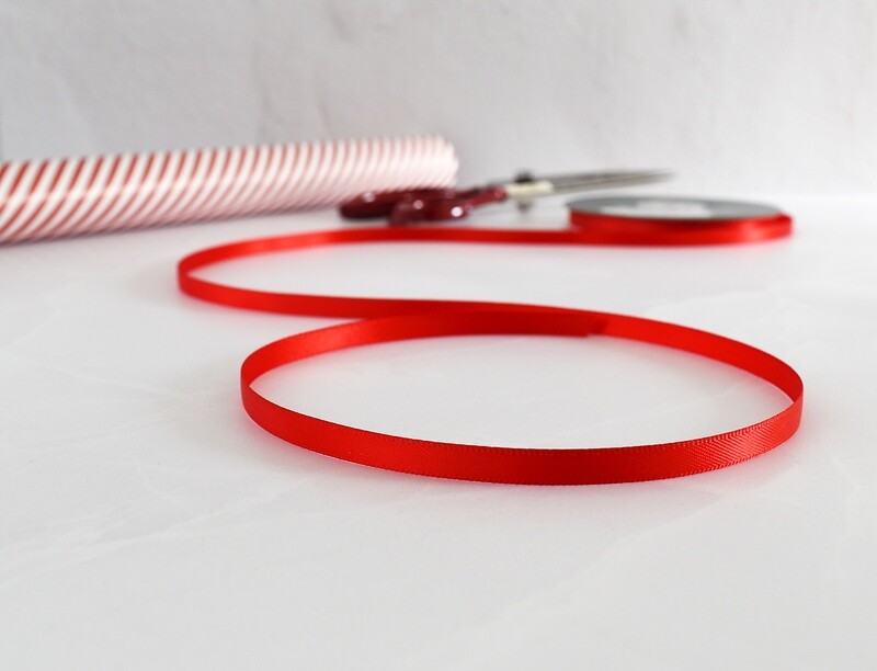 Satin Ribbon Luxury Rouge 6 mm x 30 m (double faced)