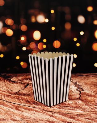 Box Popcorn Small B+W Stripe ONLY 105 x 105 x 155 mm (ea)