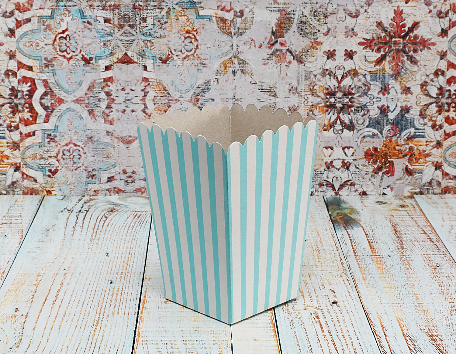 Box Popcorn Small Stripe ONLY Light Blue/White 105x105x155mm