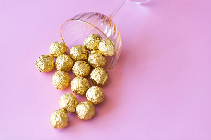 Chocolate Foil 1M Gold