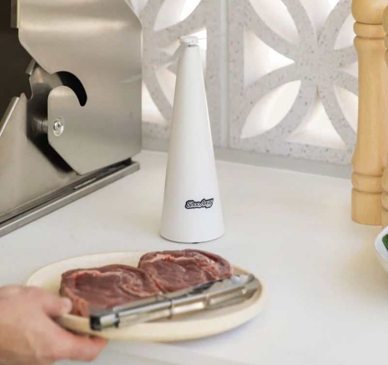 Shoo-Away Fly Repellant White