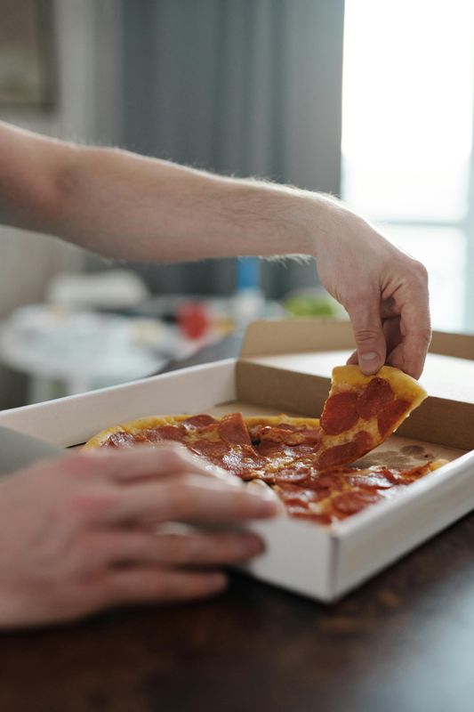 Corrugated Pizza Box Small – White (Each)