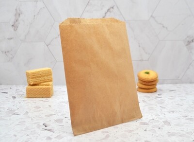 Small Medium Kraft Paper Bags – 175 x 215mm (Pack of 100)