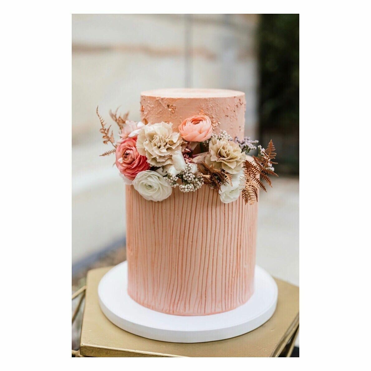 Bespoke Vinyl Cake Board 10" White (each)