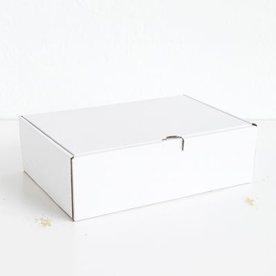 Box Corrugated Burger &amp; Chips - 260 x 160 x 80 mm White (ea)