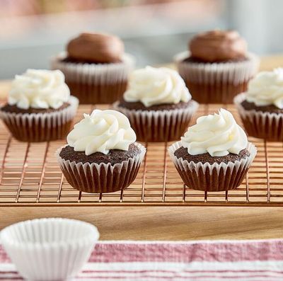 Micro Muffin Cup 30mmB x 20mmH White (Qty 200)