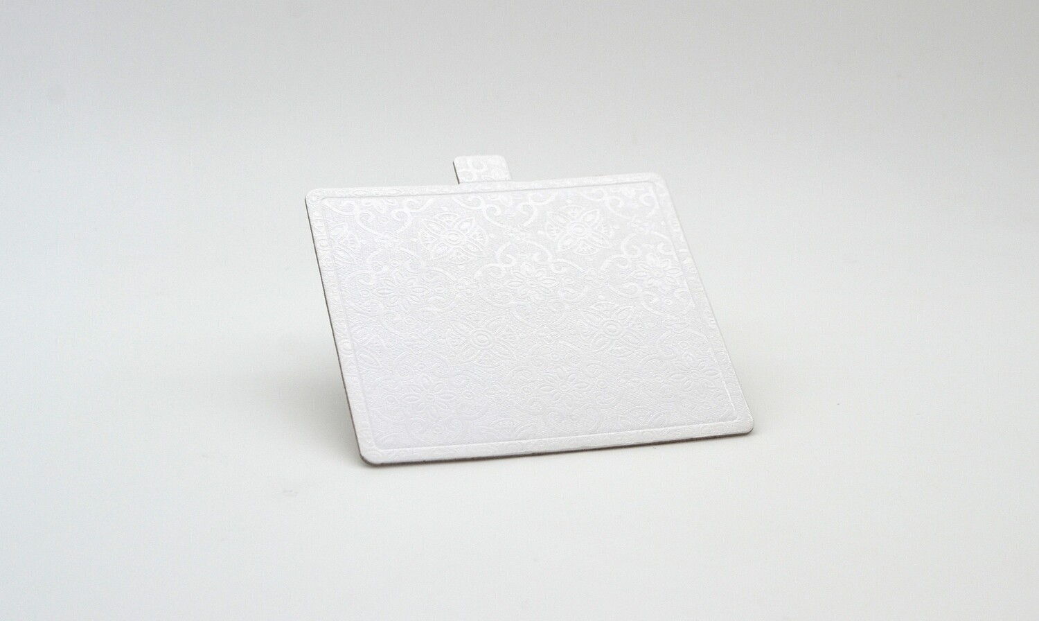 Mini cake board square white embossed 100 x 90 mm (ea)