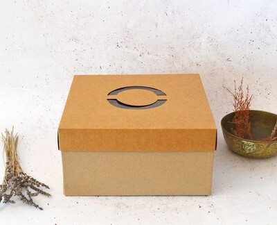 12 Inch Kraft Cake Box With Lid – Corrugated Base -15 cm High