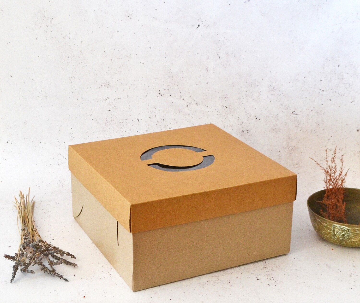 12 Inch Kraft Cake Box With Lid – Corrugated Base -15 cm High