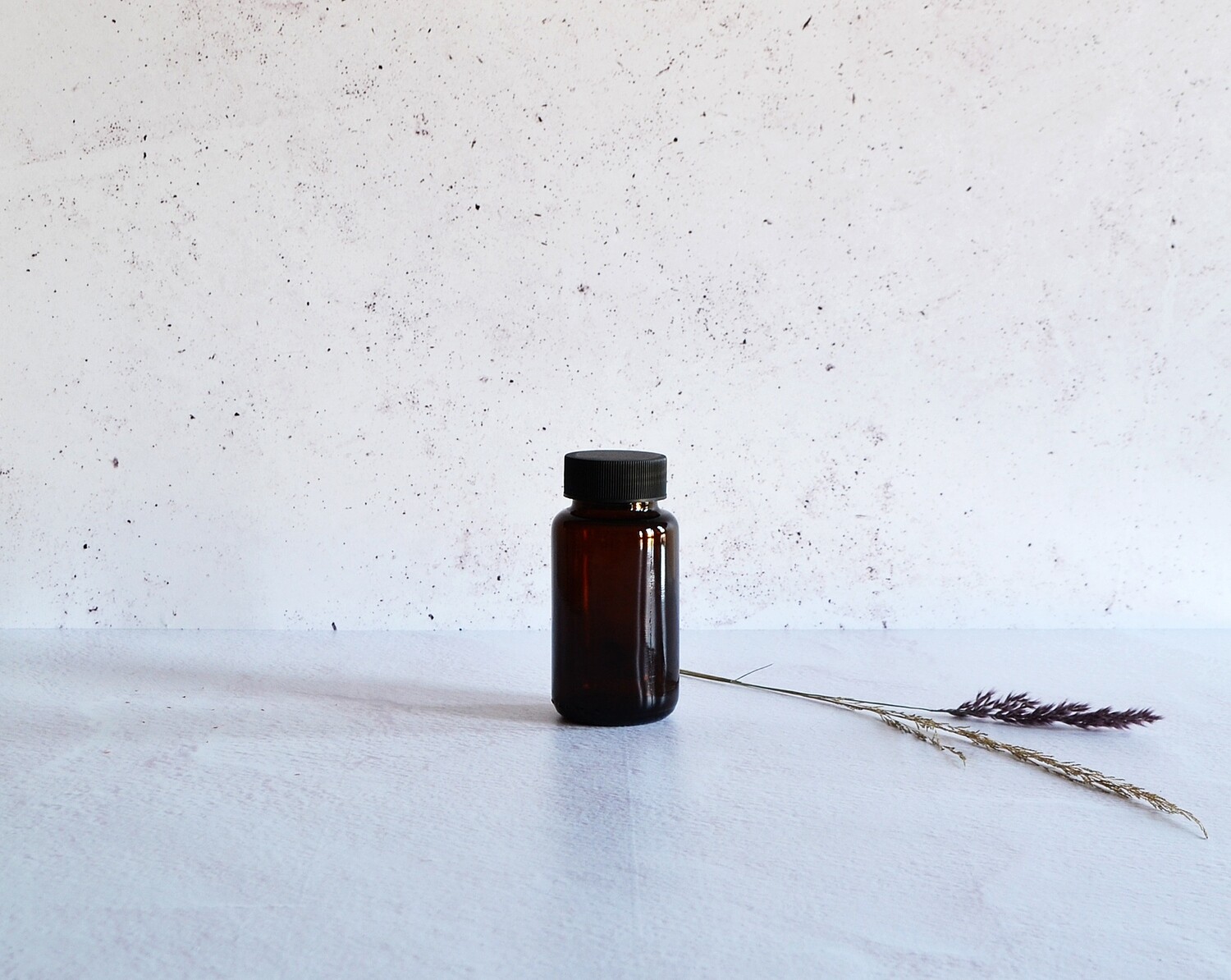 Amber Glass Jar Tablet 125 ml + Cap Black 38 mm