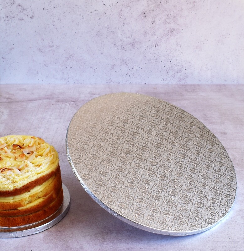 Cake Board Embossed Silver Round 13" Thick (ea)