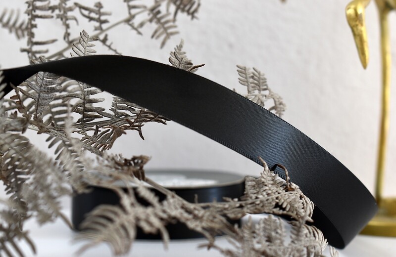 Satin Ribbon Luxury Black 25 mm x 30 m (double faced)