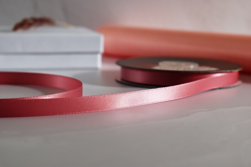 Satin Ribbon Luxury Dusty Pink 10 mm x 30 m (double faced)