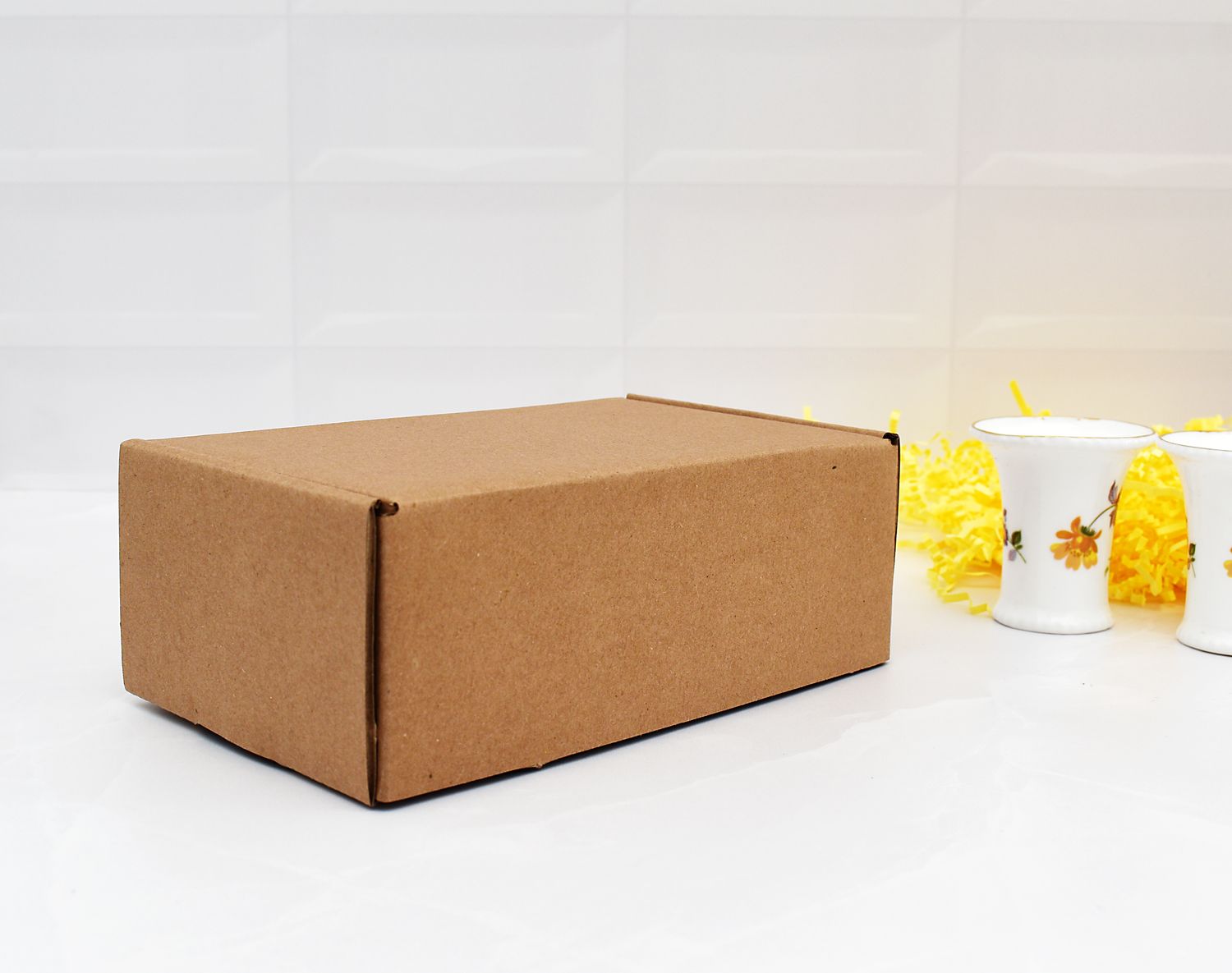 Corrugated Hinge Lid Box Small 175x105x65mm (ea)