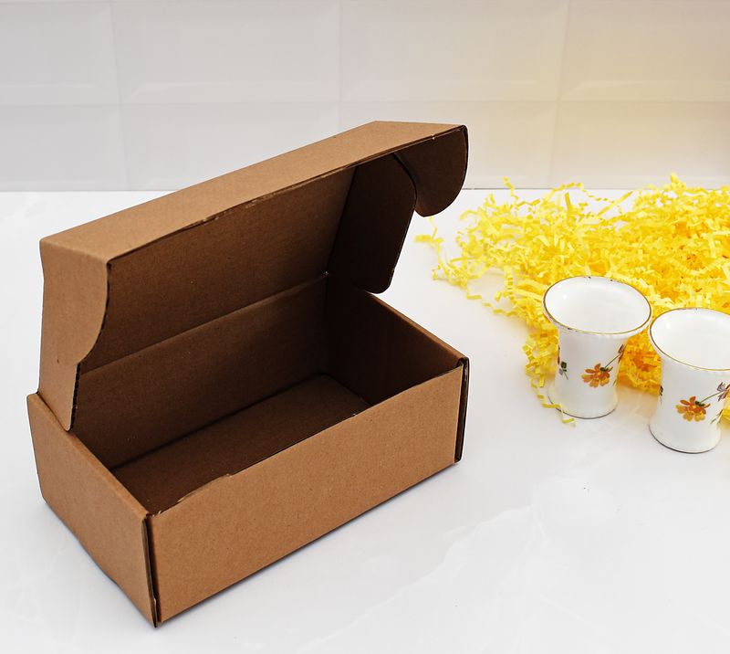 Corrugated Hinge Lid Box Small 175x105x65mm (ea)