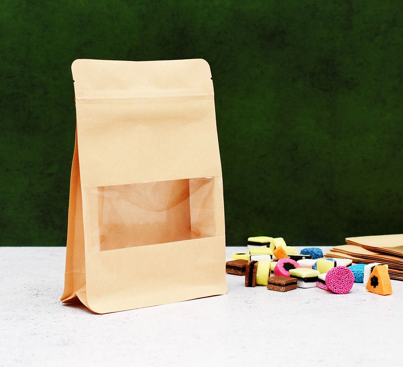 Kraft Flat Bottom Window Zip Pouch 14 x 20 x 6 cm (Qty 50)